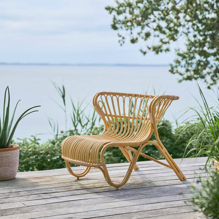 Utestol Fox Lounge Chair fra Sika Design i fargen Natural
