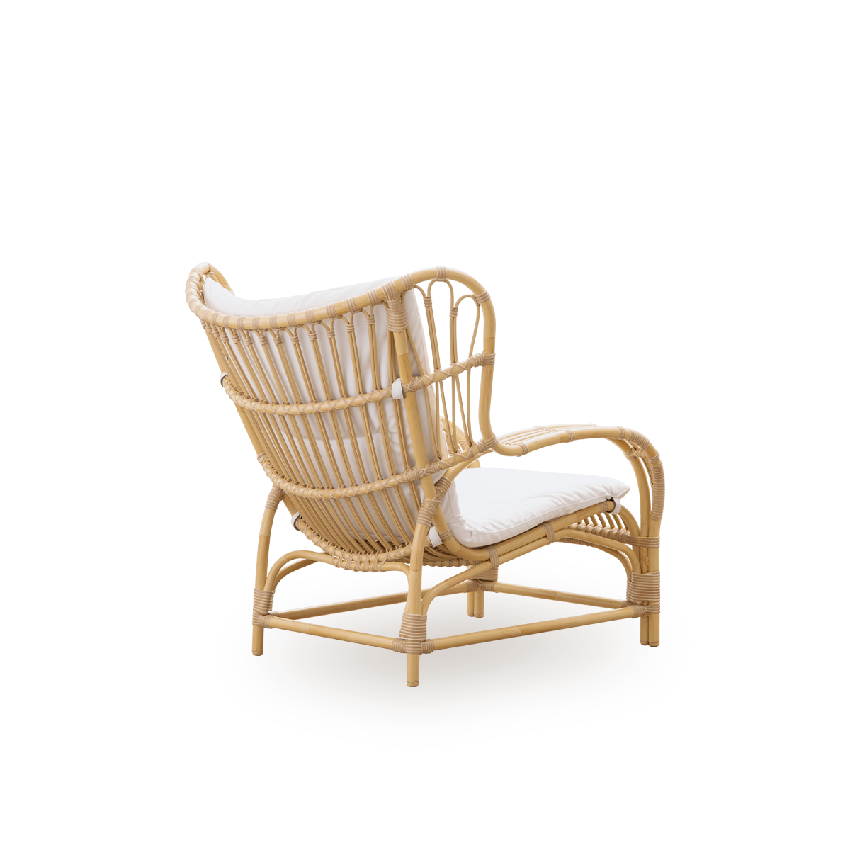 Teddy Lounge Chair fra Sika Design i naturfarget Alu-Rattan og ArtFibre, sidevisning