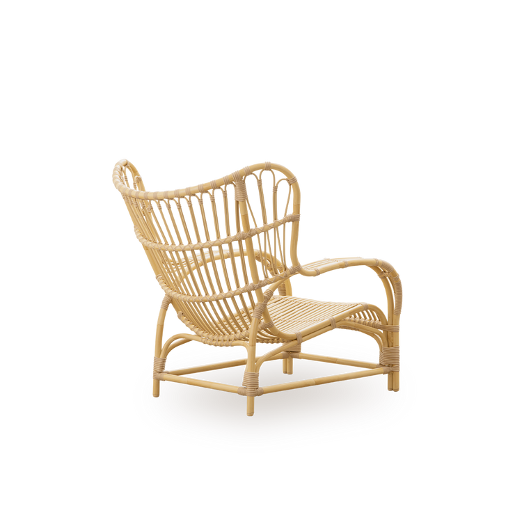Teddy Lounge Chair fra Sika Design, nærbilde av Alu-Rattan-ramme og flettede armlener