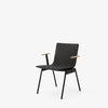 Spisestol Ville AV34 fra &tradition i fargen Warm Black.