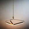 Taklampen Angel Wide fra Rubn blir som et smykke i rommet.