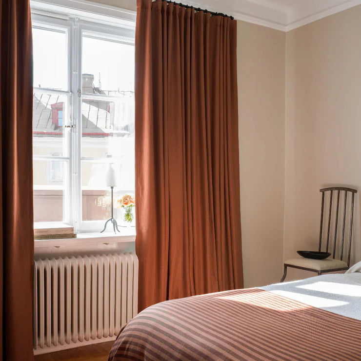 Mørkleggende lingardin fra Gotain i farge Terrakotta