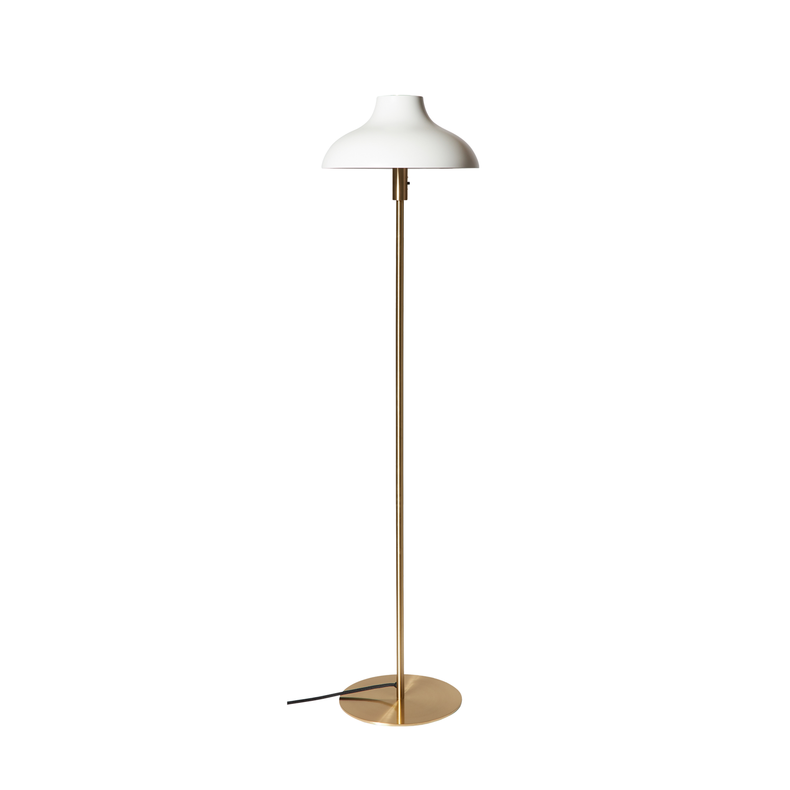 Gulvlampen Bolero fra Rubn i messing med hvit skjerm (small).