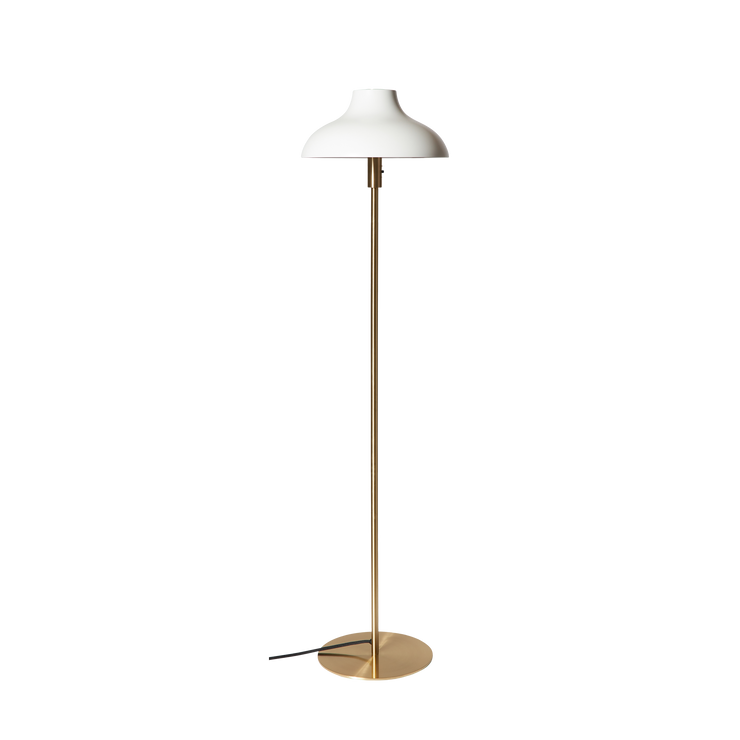 Gulvlampen Bolero fra Rubn i messing med hvit skjerm (small).