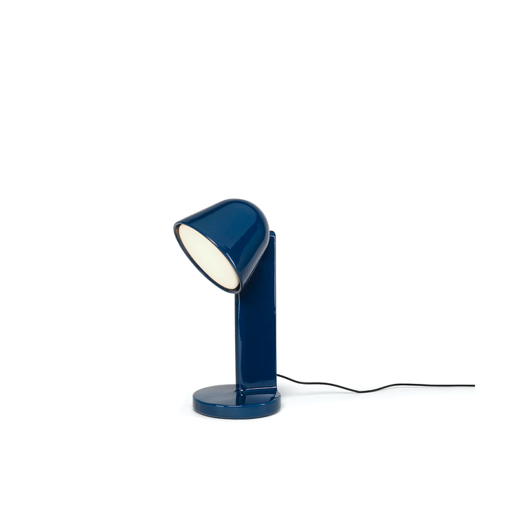 Bordlampen Céramique Down i fargen Blu Navy.