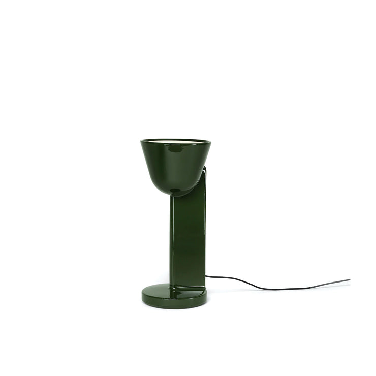 Bordlampen Céramique Up i fargen Moss Green.