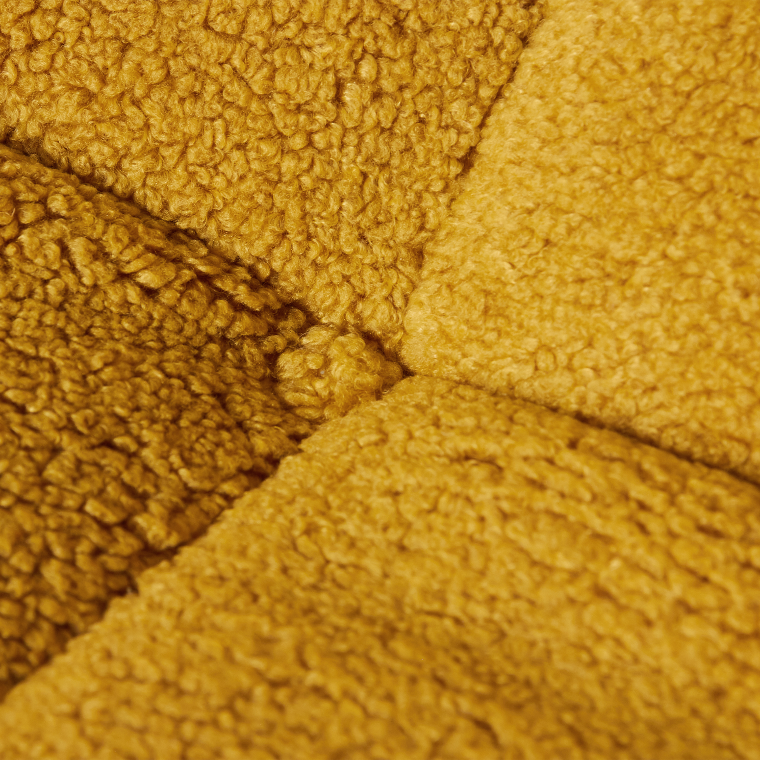 Lenestolen Lazy Lounge Chair fra HK Living i tekstilet Fluffy Ochre