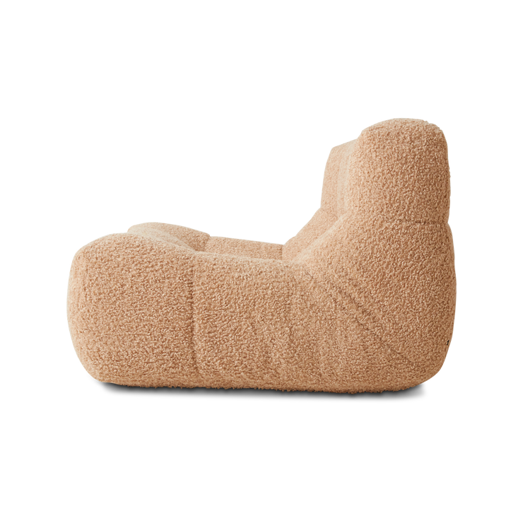 Lenestolen Lazy Lounge Chair fra HK Living i tekstilet Frizz Beige, sett fra siden