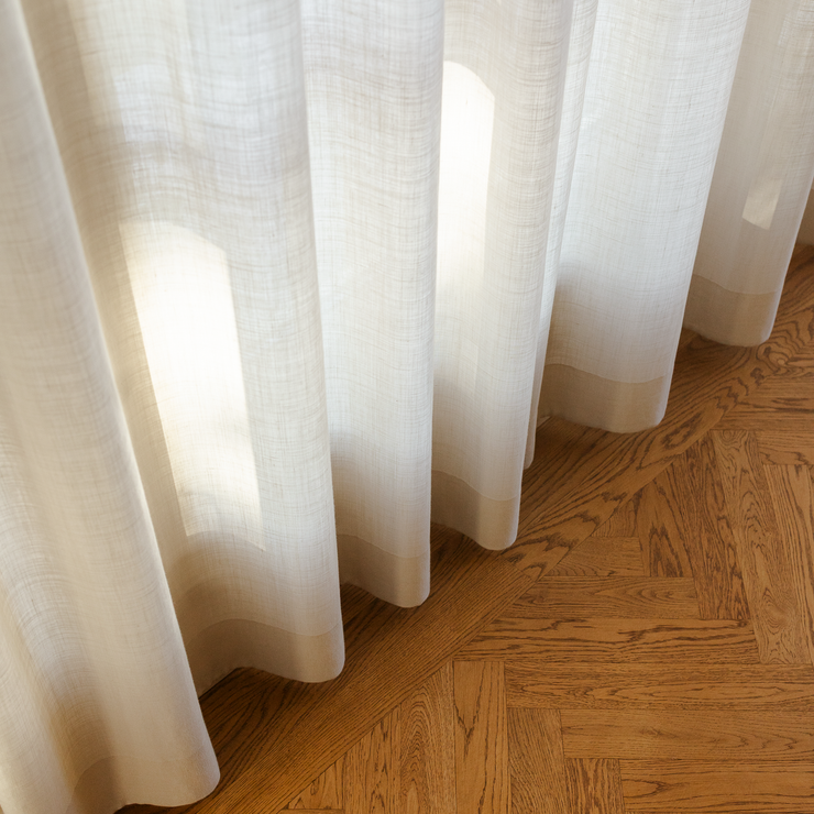 Gardinen tynn lin Elegant fra OsloDeco, i fargen Sand 07