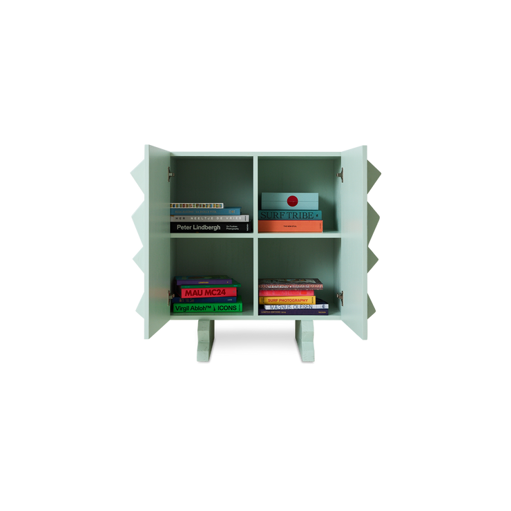 Skap Forma Cupboard Ice Blue fra HKliving.