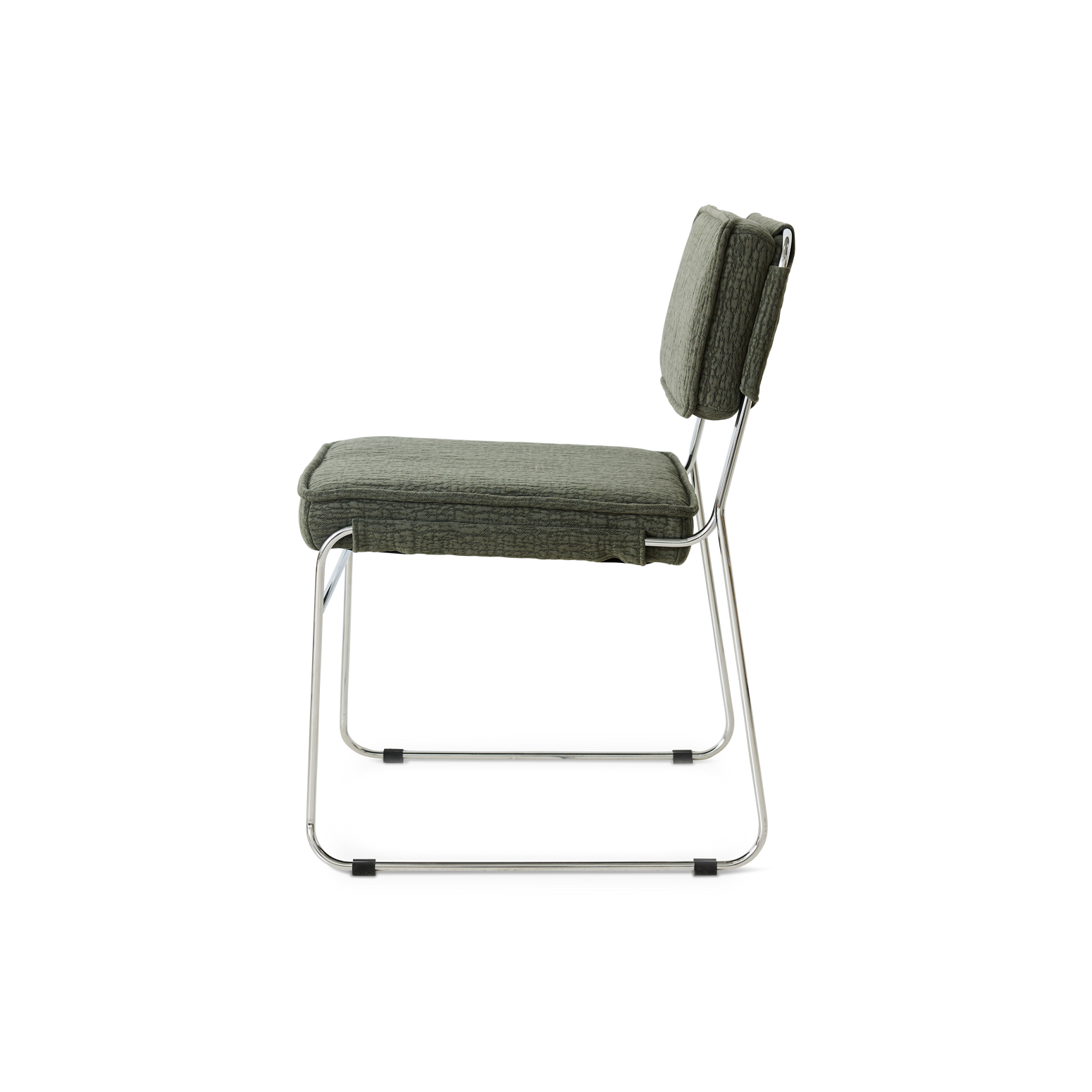 Spisestuestolen Endless Dining Chair fra HK Living med understell i forkrommet stål og polstret sete og rygg i det grønne tekstilet Edge Wild Olive