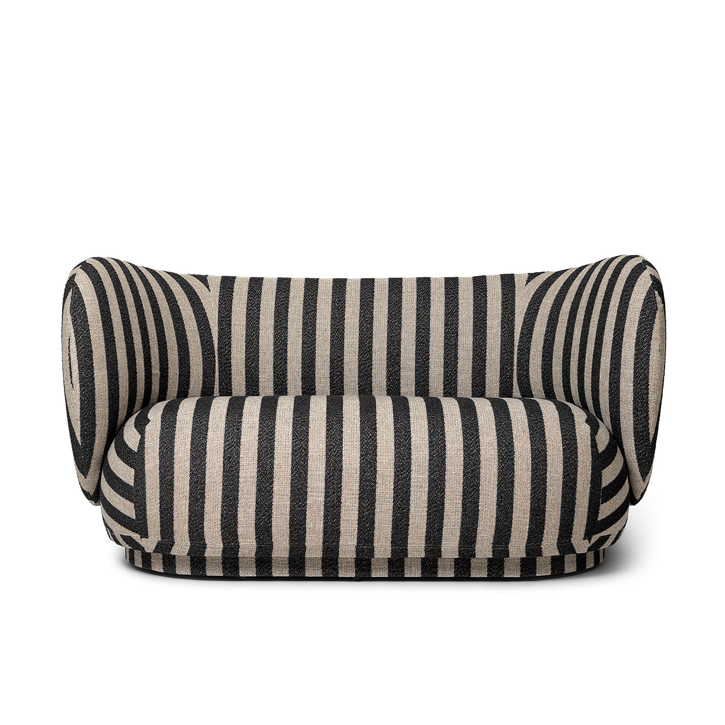 Sofa Rico 2 seter fra ferm Living i tekstilet Louisiana