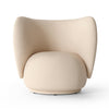 Lenestol Rico i tekstil Brushed i fargen Off-white (prisgruppe 1)