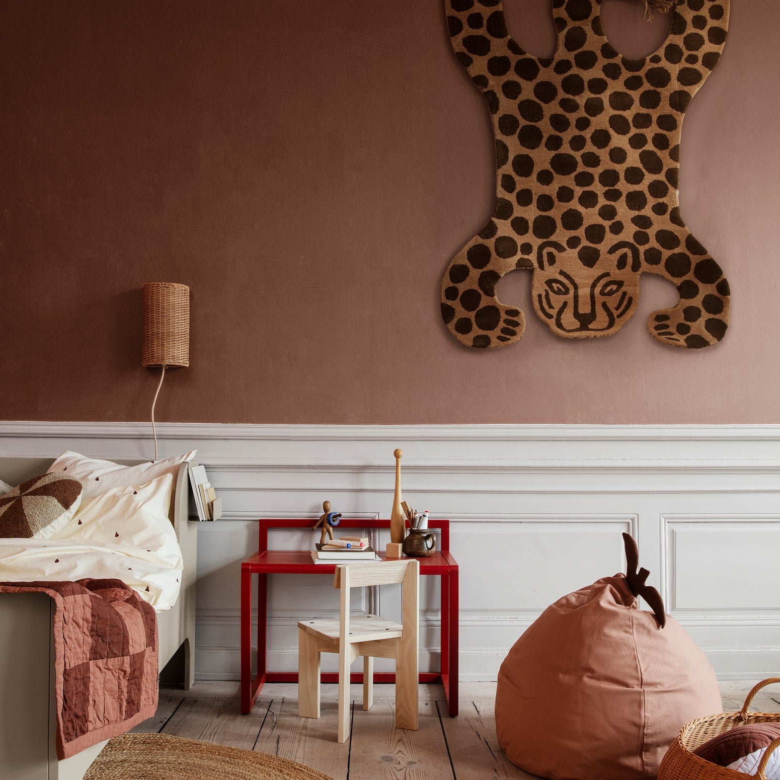 Vegglampe Dou fra Ferm Living