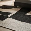 Teppet Piece Rug fra Ferm Living i fargekombinasjonen Off-White/Coffee.