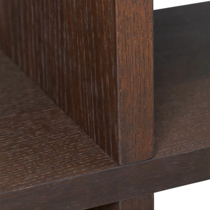 Bokhylle Kona Bookcase fra Ferm Living i mørkbeiset eikefiner