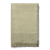 Pleddet Weaver Throw fra Ferm Living i fargen Grey Green.