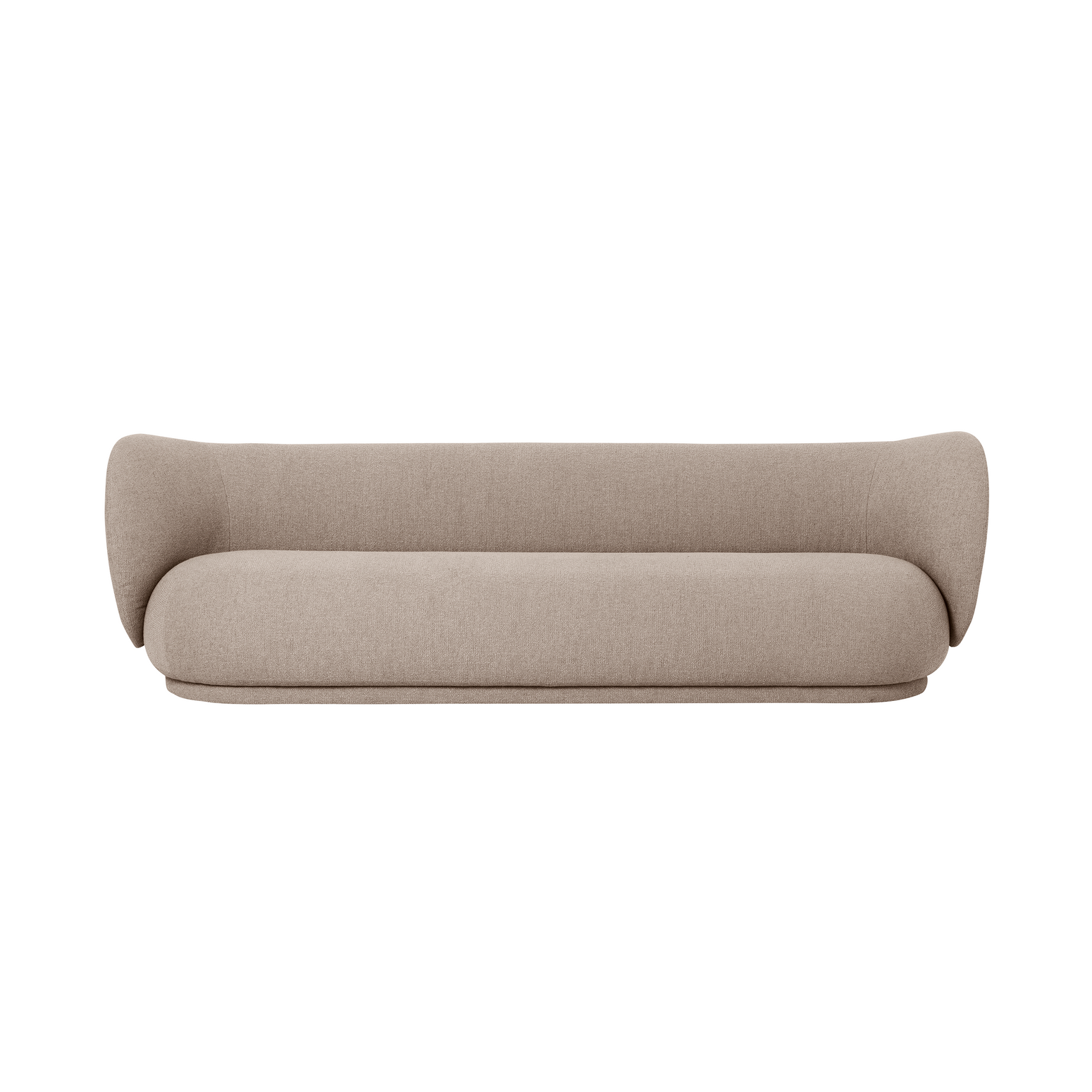 Sofa Rico 4 seter fra Ferm Living i tekstilet  Bouclé i fargen Sand