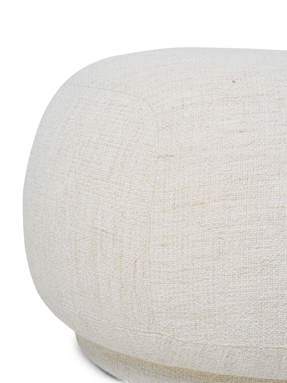 Puff Rico Ottoman fra Ferm Living i tekstilet Bouclé i fargen Off White