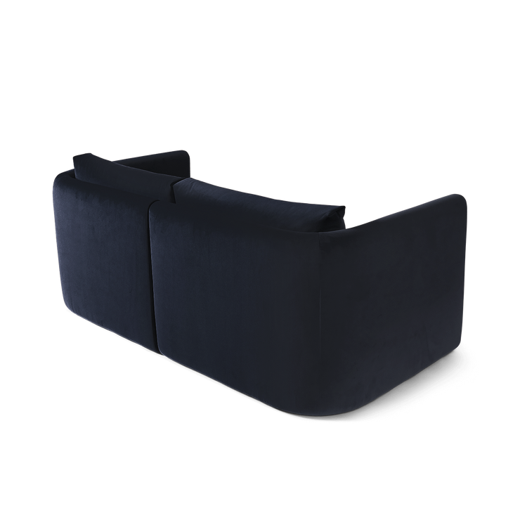 Sofa Dase 2-seter fra Ferm Living i tekstilet Rich Velvet i farge Navy