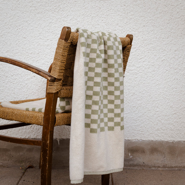 Rutete håndkle Damier 70x140 cm fra OsloDeco, 2-pakning