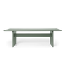 Spisebordet Rink Dining Table i fargen Tea Green fra Ferm Living i størrelse 90x240 cm