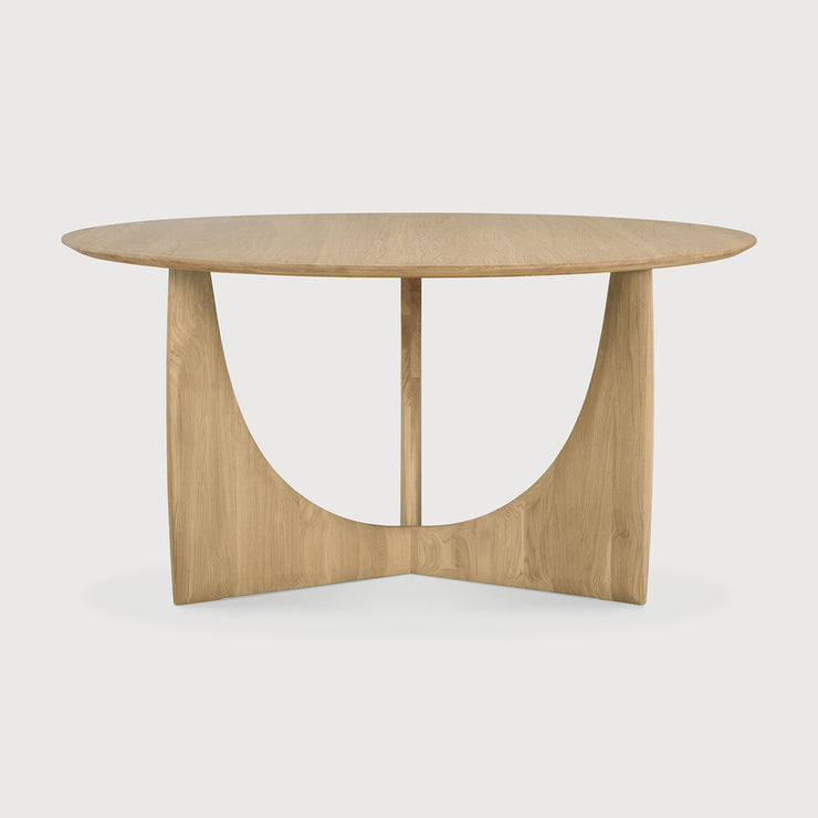 Spisebord Geometric Dining Table Round fra Ethnicraft i oljet eik