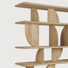 Bokhylle Geometric Rack fra Ethnicraft i oljet eik