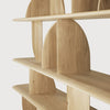 Bokhylle Geometric Rack fra Ethnicraft i oljet eik