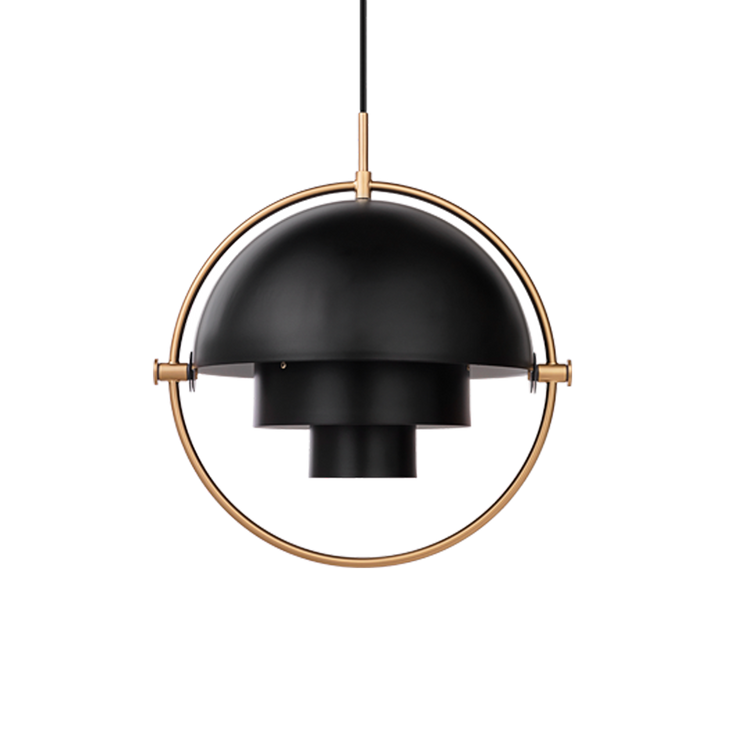 Takpendelen Multi-Lite Pendant, fra Gubi i svart og messing.