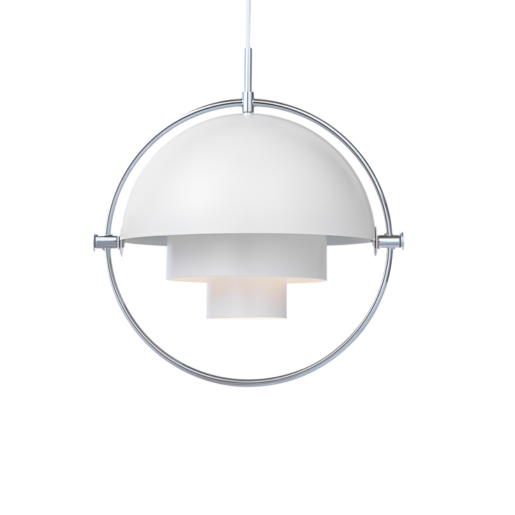 Takpendelen Multi-Lite Pendant, fra Gubi i hvit og krom.