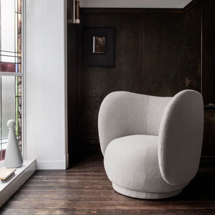 Lenestolen Rico Lounge Chair fra Ferm Living 