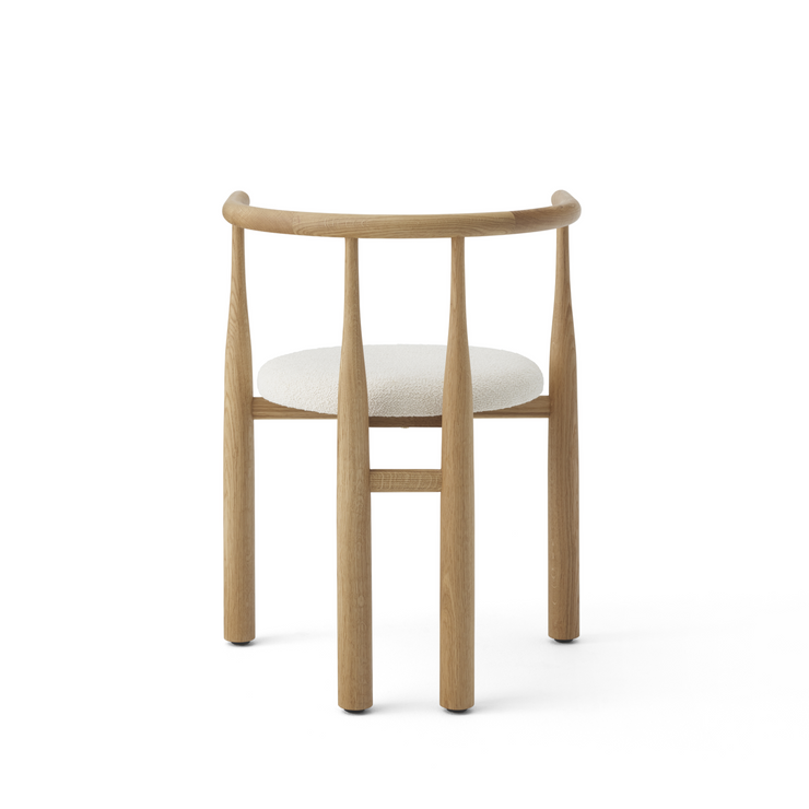 Bukowski Chair i tekstil fra Nevotex, Barnum, Lana 24, Prisgruppe 2