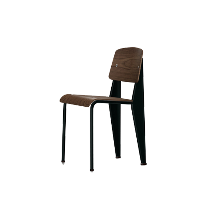 Stolen Standard Chair, fra Vitra er designet av den ikoniske, franske designeren Jean Prouvé. Stolen passer perfekt rundt spisebordet i et moderne hjem, har en interessant kombinasjon av tre og metall.