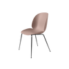 Den vakre Beetle Chair fra Gubi har allerede rukket å bli en klassiker, til tross for sin unge alder.
