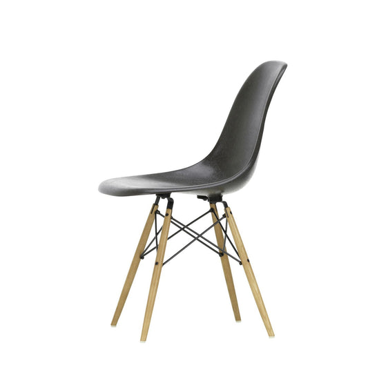 Eames Fiberglass Side Chair DSW elephant hide grey