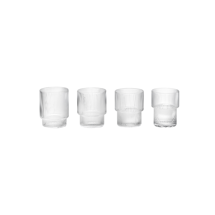 De fantastiske glassene Ripple fra ferm LIVING har tatt oss med storm! De er delikate og moderne - og har en riflet overflate.