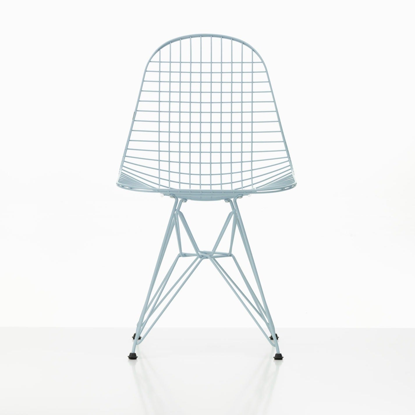 Wire Chair DKR i fargen Sky Blue.