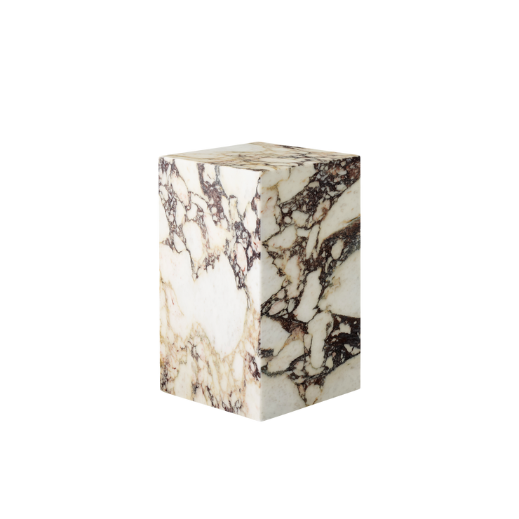 Sidebordet Plinth Tall i beige og rosafarget Calacatta Viola Marmor