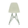 Stolen Eames Side Chair DSR i fargekombinasjonen Pebble/ Sea Foam Green.