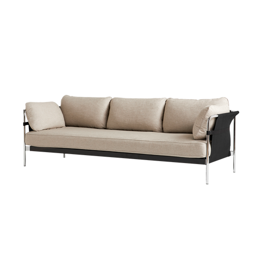 Sofaen Can fra Hay, er designet av brødrene Ronan og Erwan Bouroullec. Med denne sofaen ville designduoen redefinere hele konseptet sofa fra noe komplisert og tungt - til noe som er enkelt, praktisk, elegant og komfortabelt. Tekstil på bildet: Ruskin 05