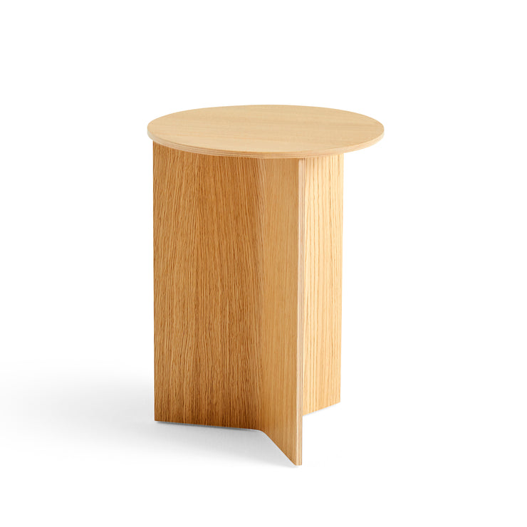 Sidebordet Slit table high er laget av FSC-sertifisert treverk