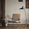 Lys opp hjemmet med dette nye designikonet: Gulvlampen Tripod fra &amp;tradition ble designet i 1953 av designerne og arkitektene Hvidt &amp; Mølgaard.