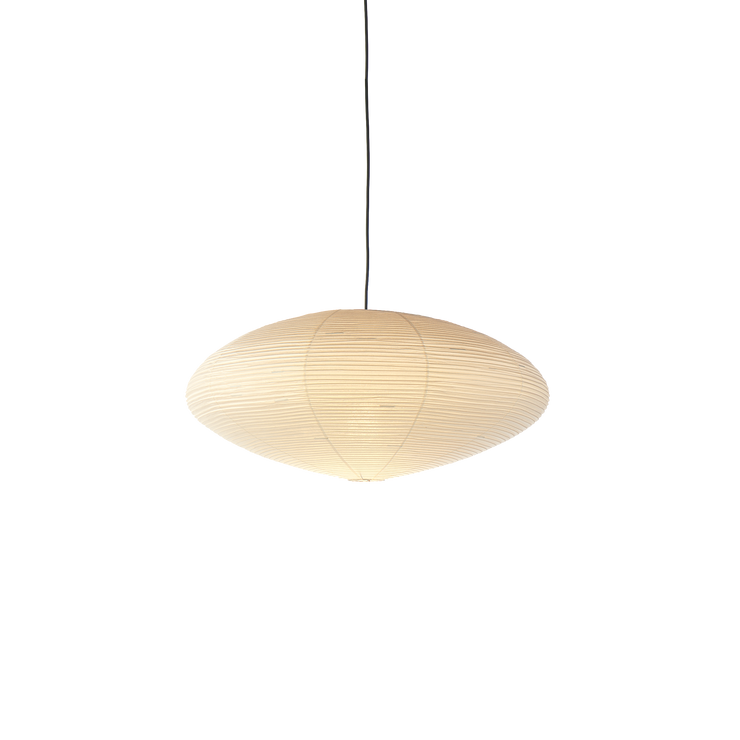 Takpendelen Akari 21A, er en del av en lampeserie som er designet av Isamu Noguchi i 1951 for Vitra.