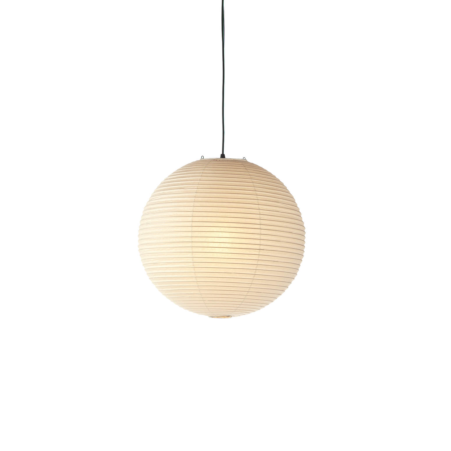 Taklampen Akari 55A, er en del av en lampeserie som er designet av Isamu Noguchi i 1951 for Vitra.