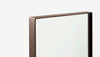 Speilene har en 3 mm tykk ramme i brun/oksidert messing.