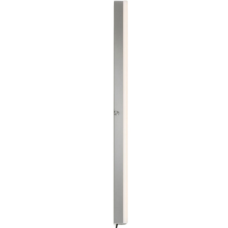 Angel wall 1000, her i stålfarge, med dimmer og kabel