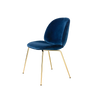 Den nydelige og superkomfortable spisestolen Beetle Chair fra Gubi har allerede rukket å bli en klassiker, til tross for sin unge alder.