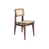 C-Chair Dining Chair fra Gubi Valnøtt, er et smykke av en stol som er hentet fram fra glemselen.