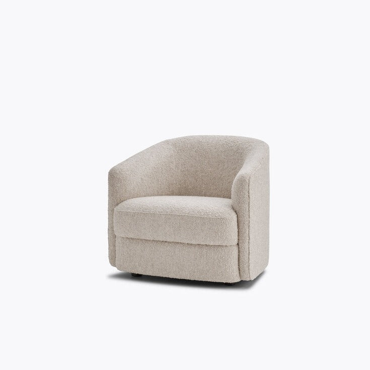 Covent lounge chair kommer i et bredt utvalg av tekstiler